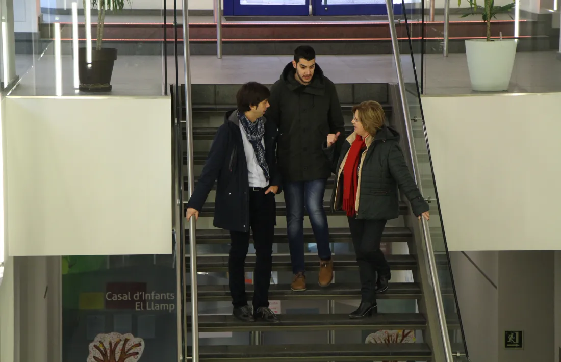 Sergi González, Pere Baró i Dolors Carmona a les instal·lacions de la plaça Lídia Armengol, ahir.