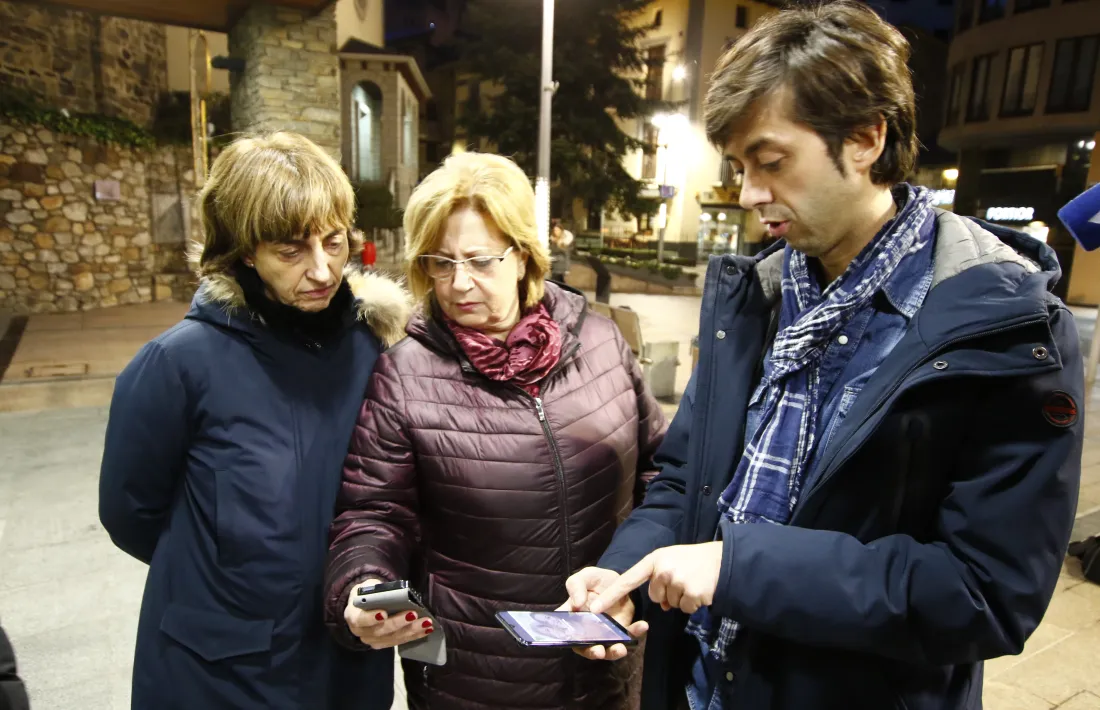 Els membres de la candidatura del PS d’Andorra la Vella, ahir.