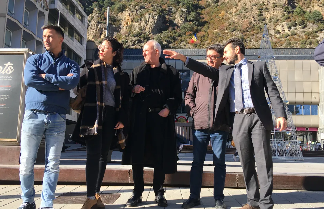 Units pel canvi explicat la seva proposta.