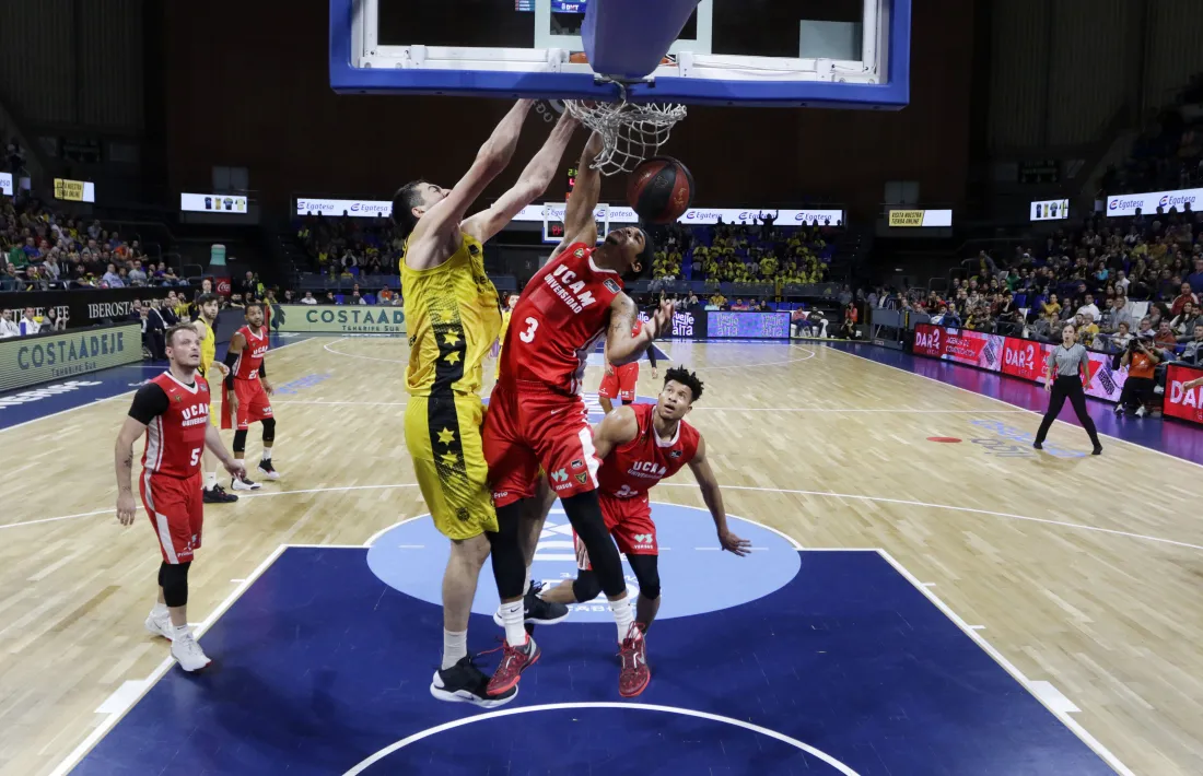 La Copa del Rei, a només cinc partits