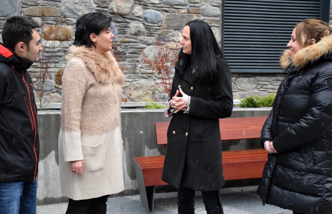 Molné i Sansa ahir amb Josep Fusté i Mireia Ramos a la Massana.