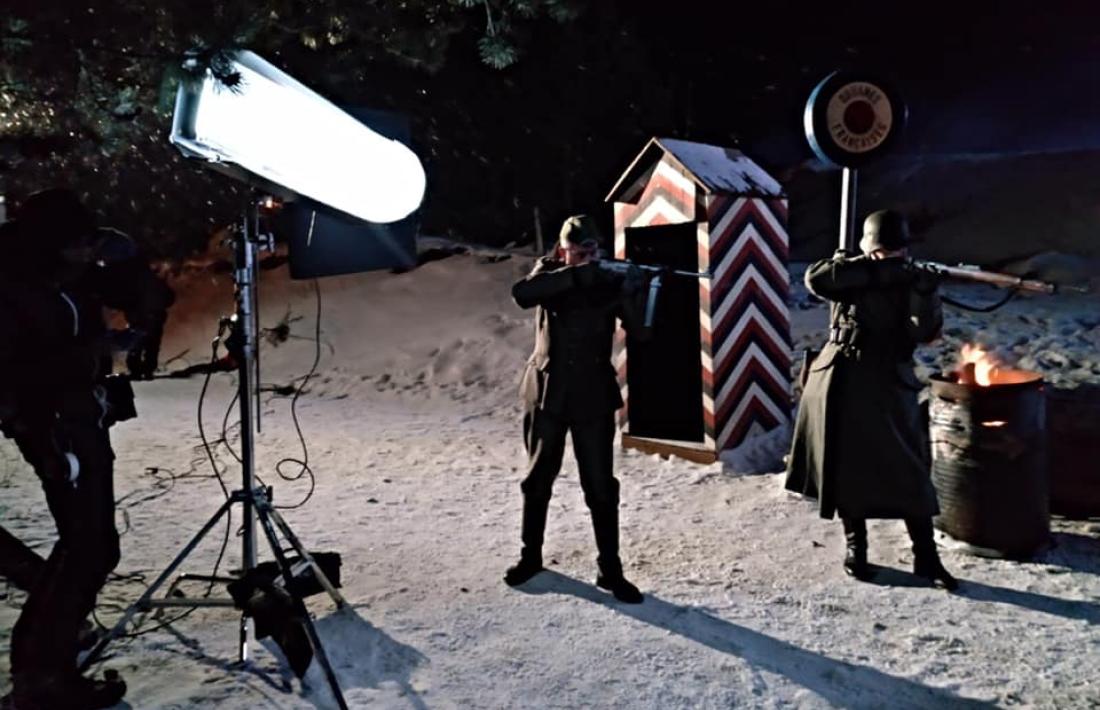 Soldats alemanys a la (suposada) duana del Pas: el rodatge de 'Le Blizzard' va tenir lloc el desembre del 2017.