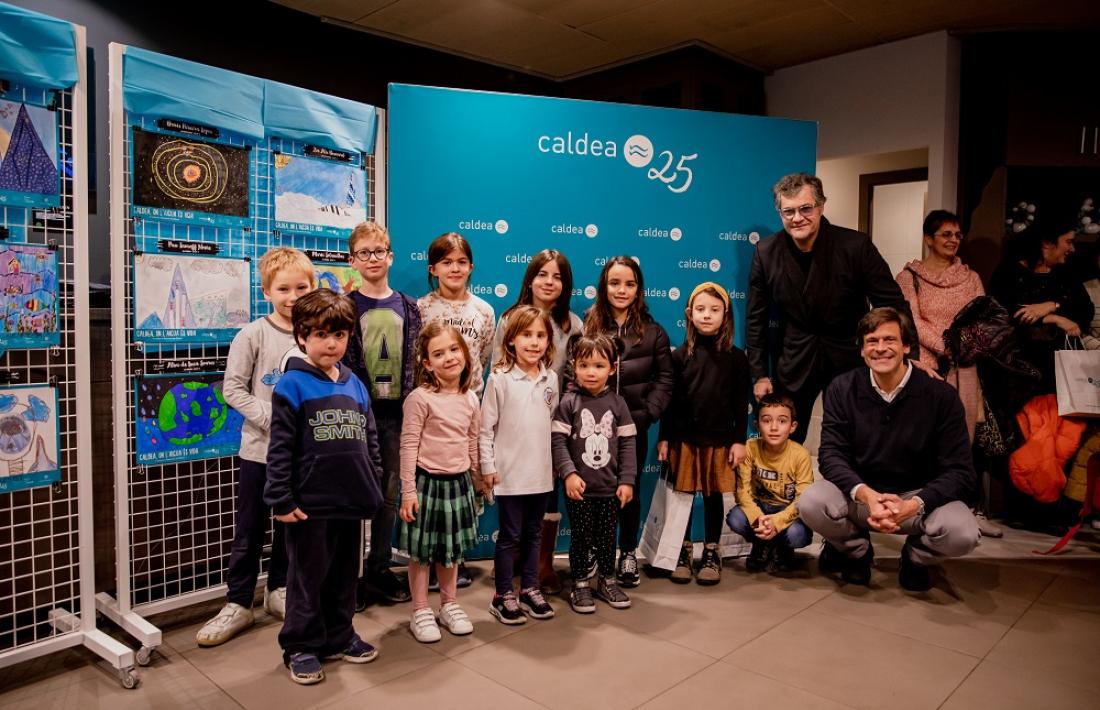 Foto de família dels guanyadors amb Guillermo Cervera i Miguel Pedregal.