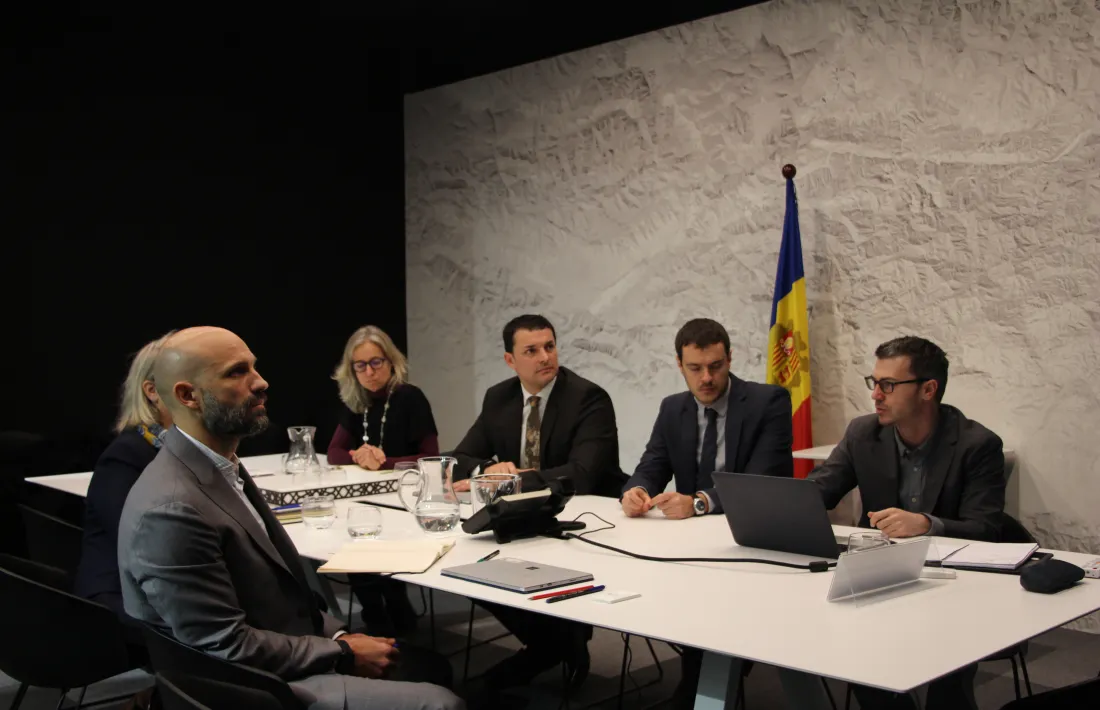 La delegació andorrana i canadenca en la reunió que han mantingut avui.