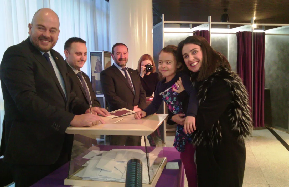 Laura Mas d'En Comú per Encamp, votant aquest matí.