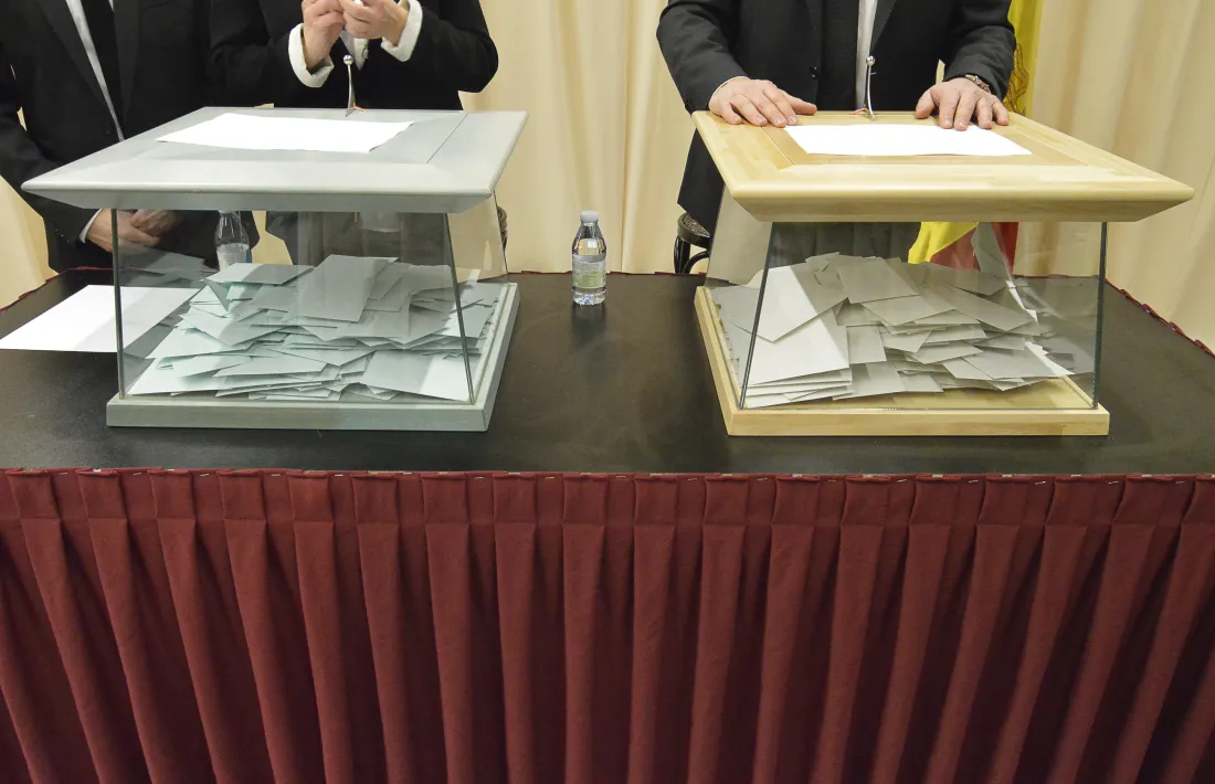 Dues urnes en un col·legi electoral en unes eleccions anteriors.