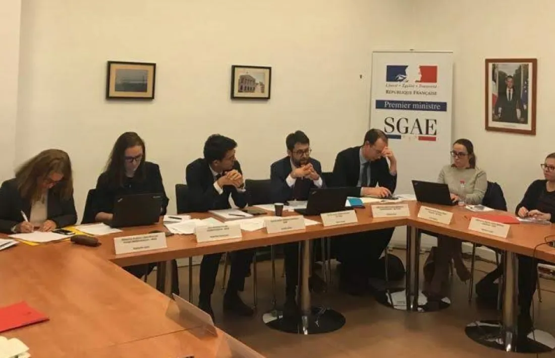 Reunió a París de Ballestà.