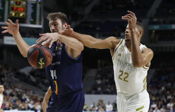 p._18_rs195880_j14_rmb-mba_firmar_acb_photo_-_p_castillo