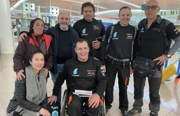 p._14_albert_llovera_aeroport_cap_a_dakar
