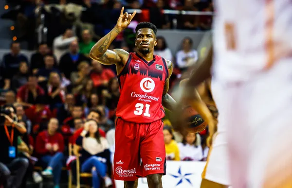 p._14_central_dylan_ennis