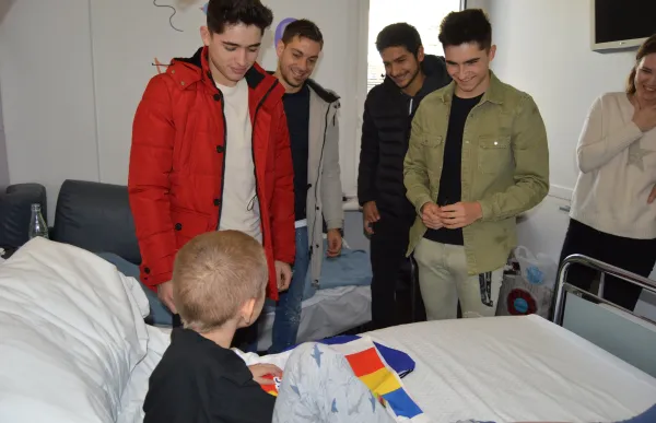 p._21_3_fc_andorra_visita_hospital_saas