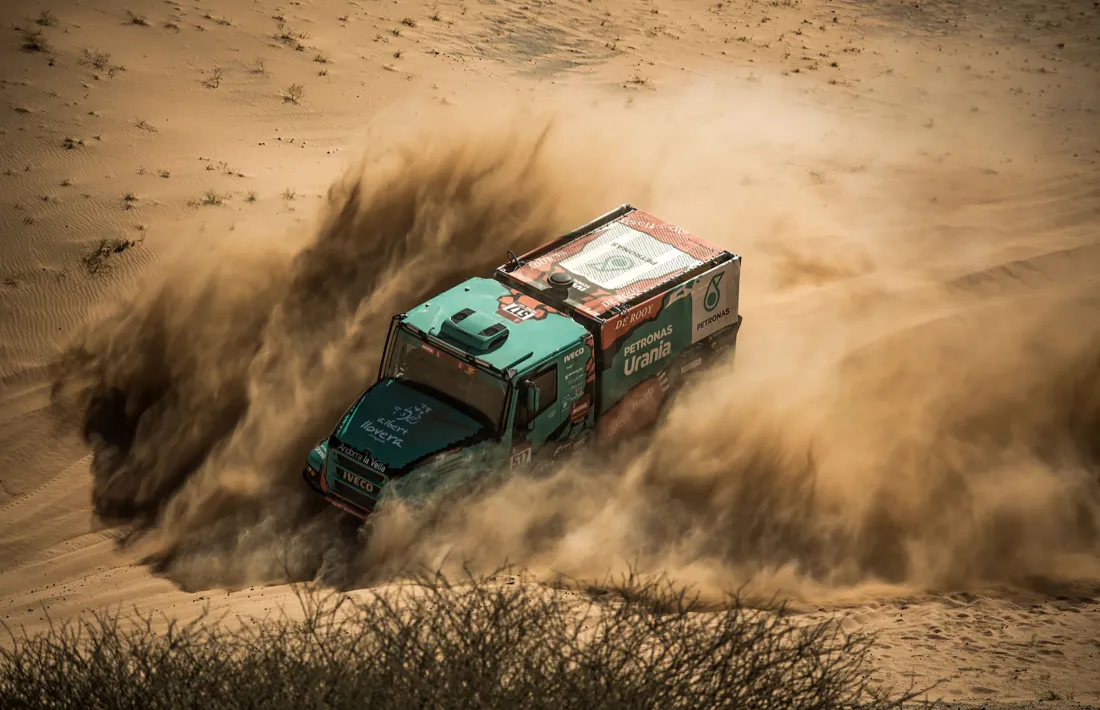 Llovera, Torres i Marco durant la cinquena etapa del Dakar.