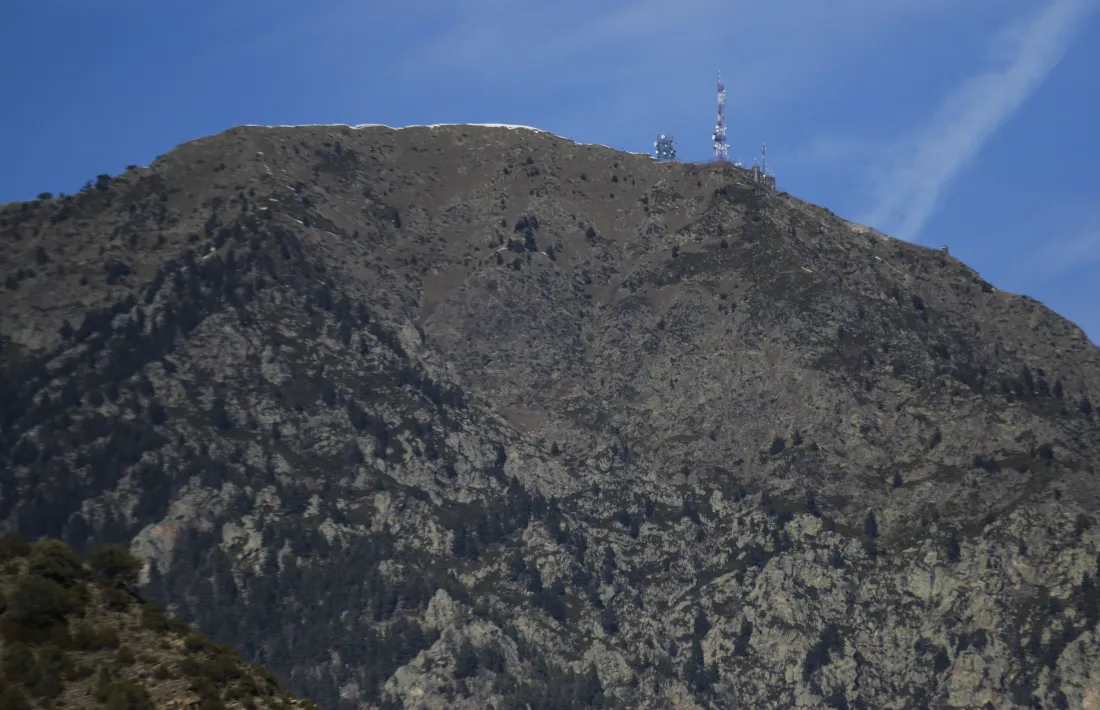 Vista del pic de Carroi, on hauria d’arribar el telefèric.