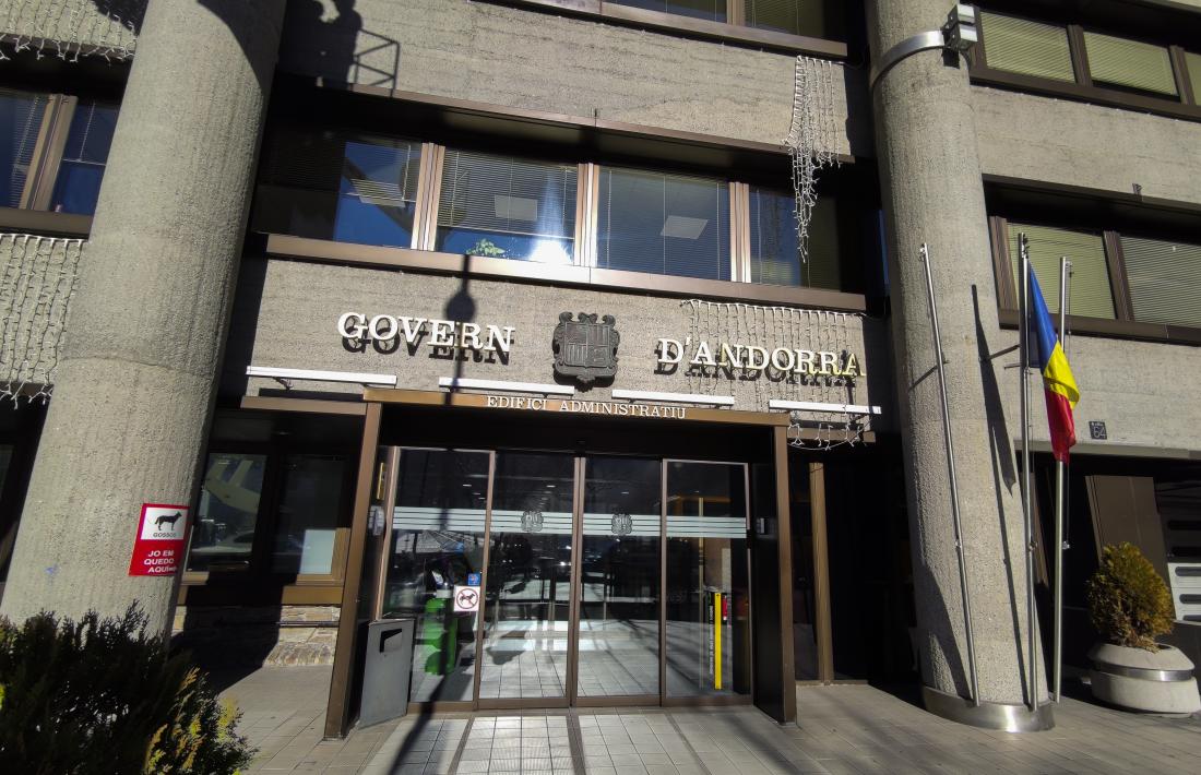 Façana de l’edifici administratiu de Govern.