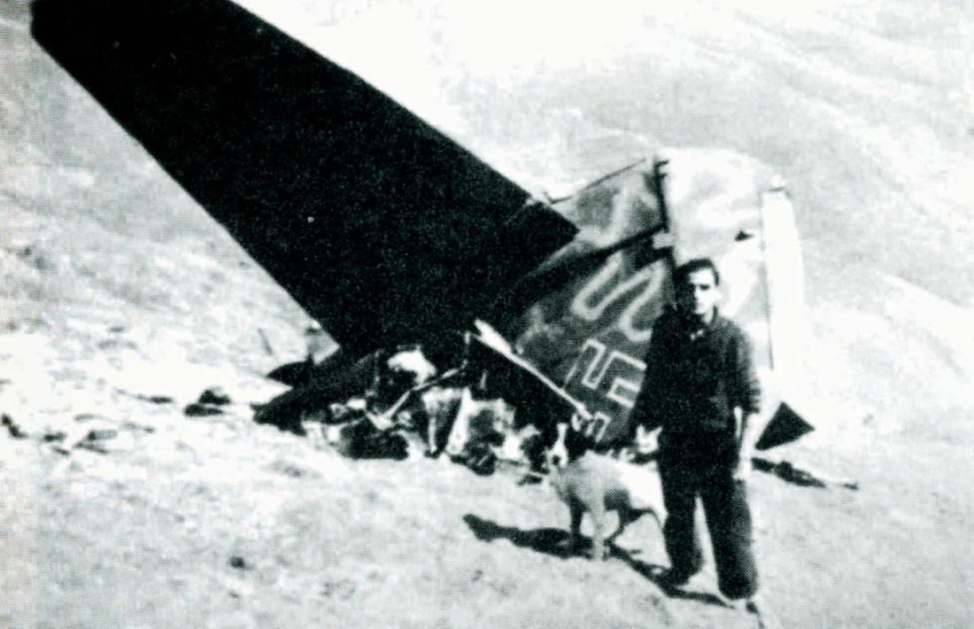 Cua del Junkers que la nit del 24 de març del 1944 va caure embolicada en flames a la muntanya d’Enviny, al Pallars Sobirà.