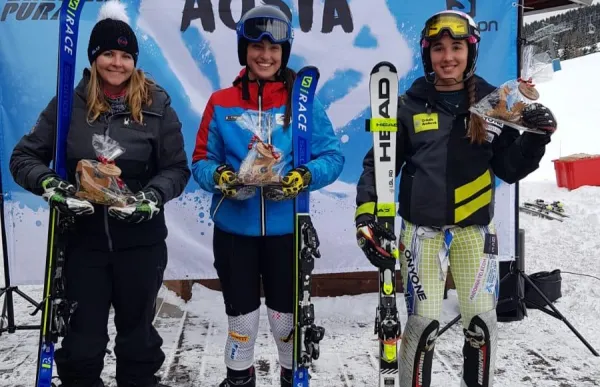 p._19_cande_moreno_podi_pila02