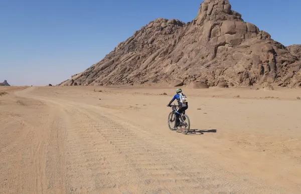 p._19_ramon_aranda_titan_series