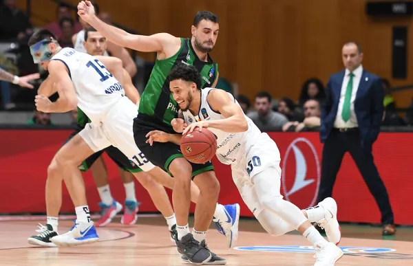 p._18_central_jeremy-senglin-morabanc-andorra-photo-david-grau-joventut-ec19