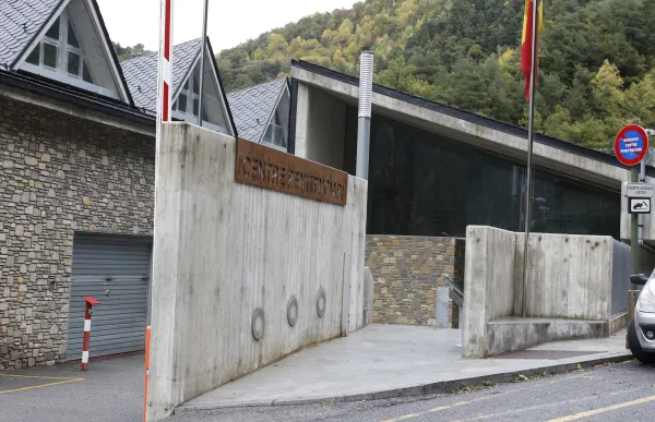 p._08.2_centre_penitenciari_-_foto_bondia