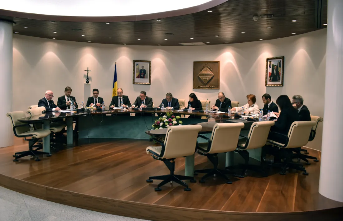 Un moment del consell de Comú celebrat ahir.