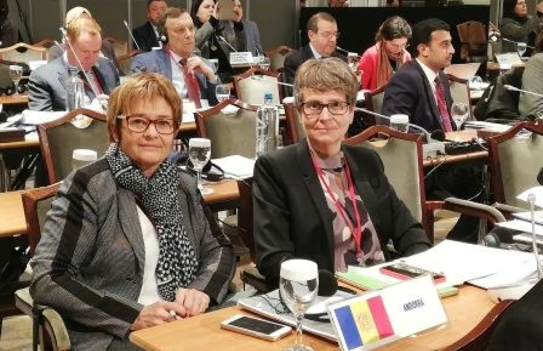 Meritxell Palmitjavila i Susanna Vela a l’Assemblea Parlamentària del Mediterrani.