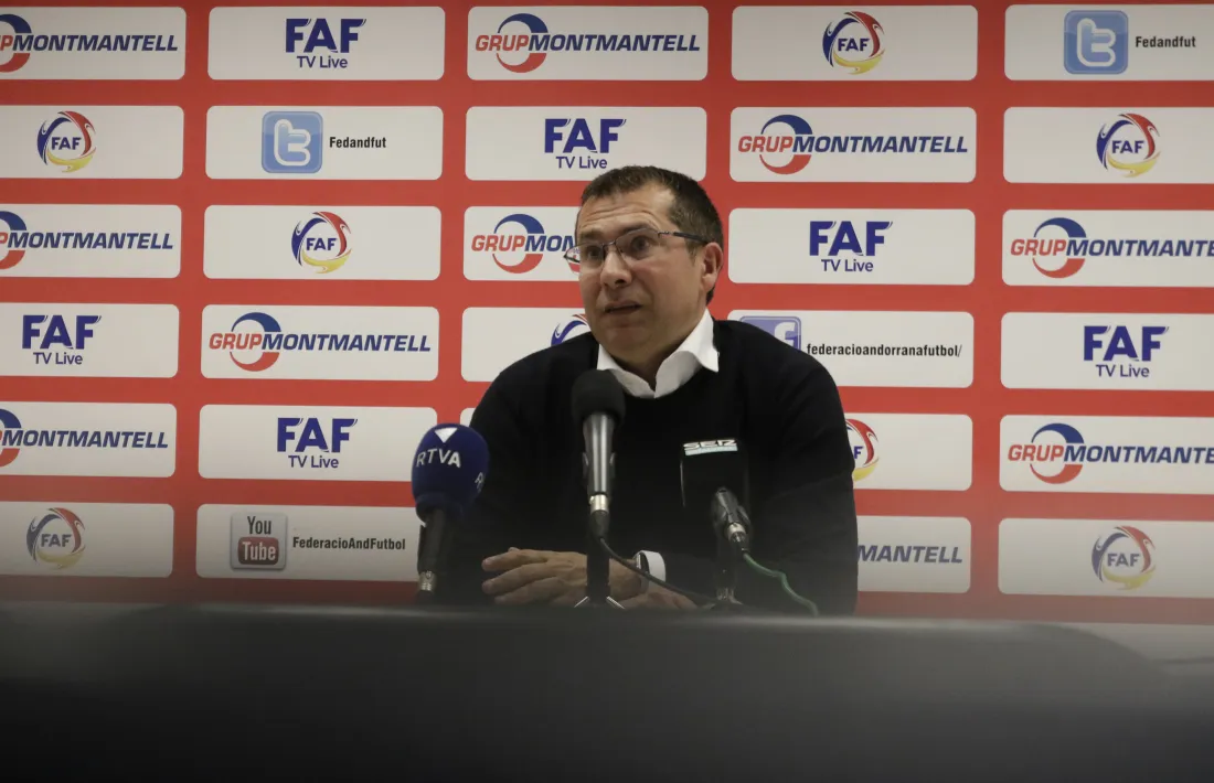  El secretari general de la FAF, David Rodrigo, va fer ahir una roda de premsa sobre el ‘cas Júnior Kobon’.