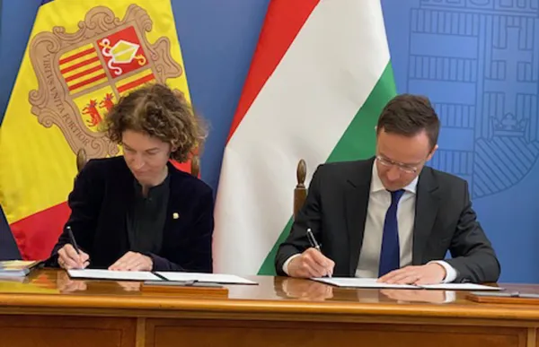 149881_ubach_hongria