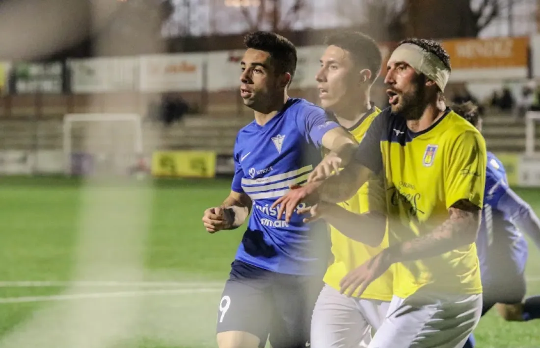 ‘Cucu’, amb el CF Igualada, en un partit d’aquesta temporada a tercera divsiió.