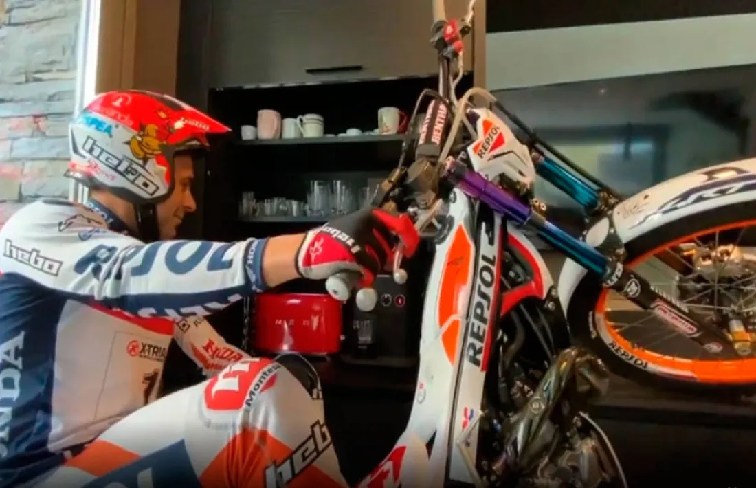 L'espectacular entrenament del pilot resident Toni Bou a casa seva