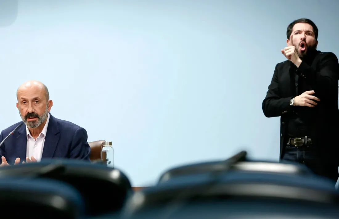 El ministre de Salut, Joan Martínez Benazet, en la compareixença d'aquest migdia.