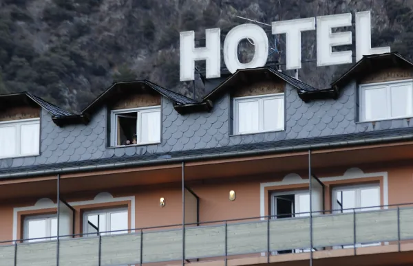 p._5.1_facana_hotel_-_foto_arxiu