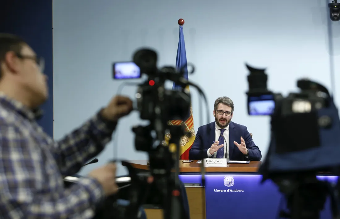 El ministre de Finances i portaveu de l’executiu, Eric Jover, en la compareixença d’ahir per fer el punt a la situació de l’epidèmia.