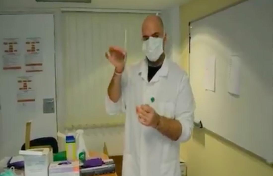 Un instant del vídeo on es mostra com fer la prova de PCR.
