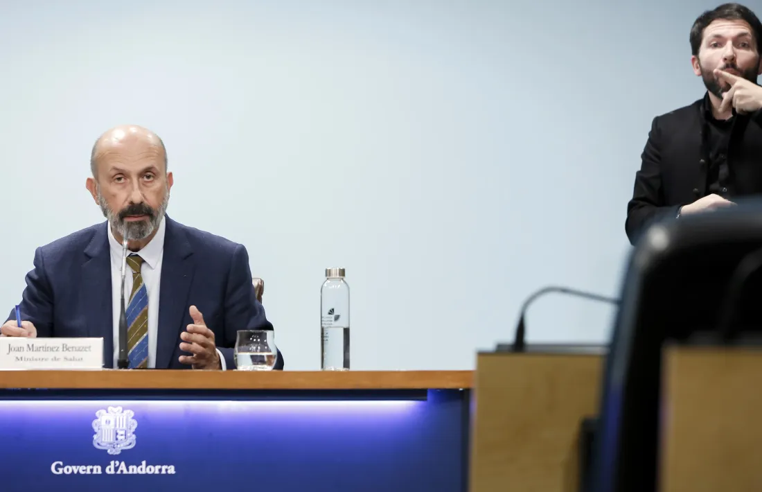 El ministre de Salut, Joan Martínez Benazet, durant la compareixença d’ahir per exposar l’evolució de l’epidèmia de Covid-19.