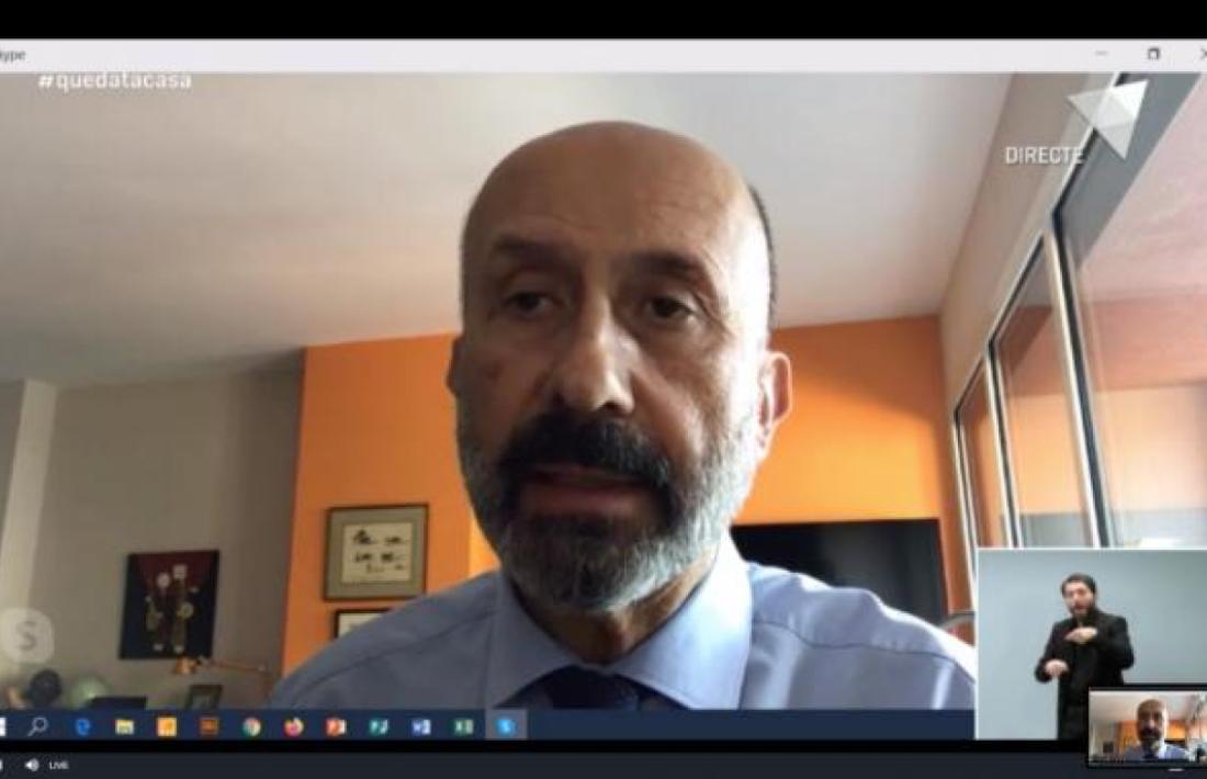 Una de les compareixences de Martínez Benazet des del seu confinament.