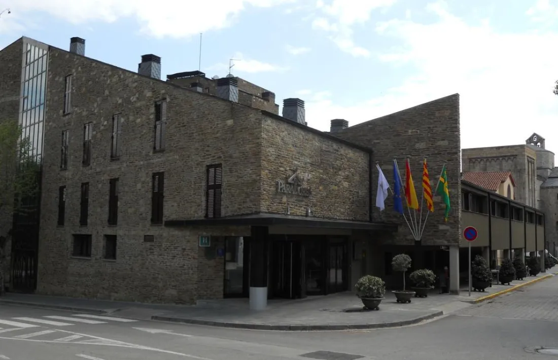 El Parador, tancat aquests dies com tots els establiments hotelers.