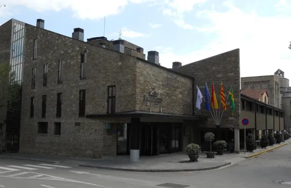 bcf00c8d-ef15-4bdb-bbc5-1fad856aca80