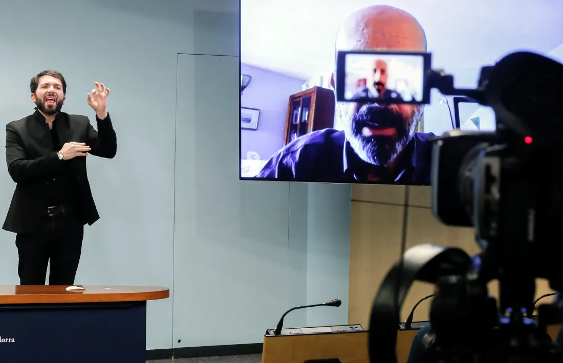 El ministre de Salut, Joan Martínez Benazet, en la compareixença d'aquest migdia, que ha mantingut com és habitual via skype.