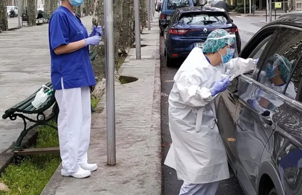 21e8caa0-036a-418f-8d8e-a72e56290ccf