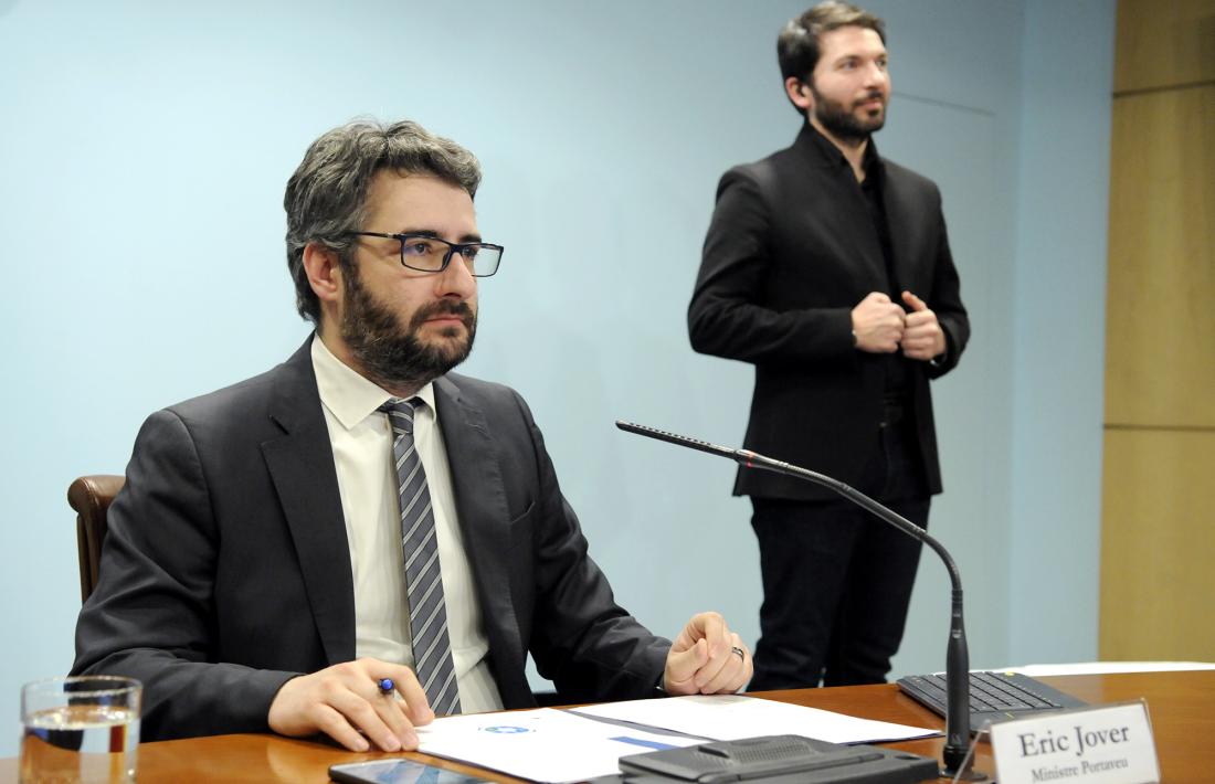 Jover no ha anunciat finalment la reobertura de certes activitats econòmiques com havia avançat el ministre de Salut.