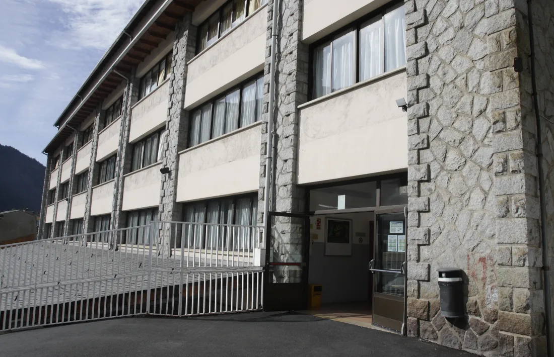 Durant el confinament els alumnes tenen classes a distància.