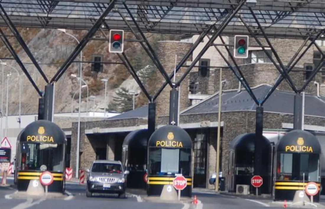 Un miler llarg de treballadors creuen cada dia la frontera cap al Principat.