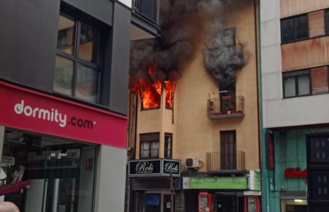 El pis en flames.