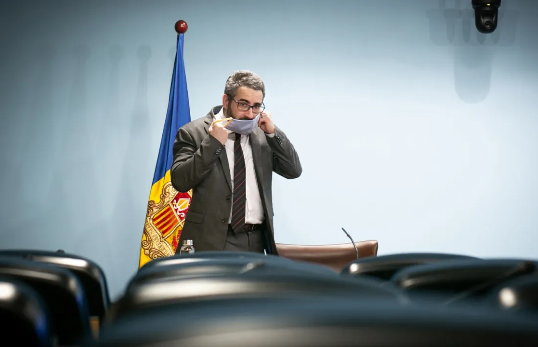 El ministre portaveu, Eric Jover, moments abans de la compareixença d'aquesta tarda.