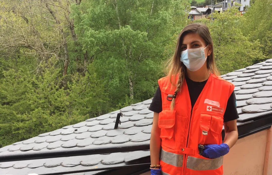 Paloma Gómez és monitora d’esquí i de lleure i viu a Arinsal.