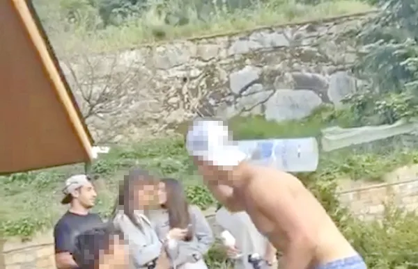 p._8_verdu_i_cande_festa