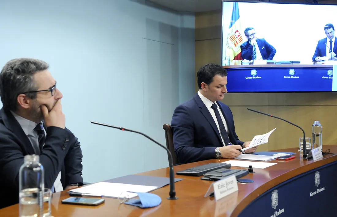 Jover i Gallardo durant la compareixença d’ahir a la tarda.