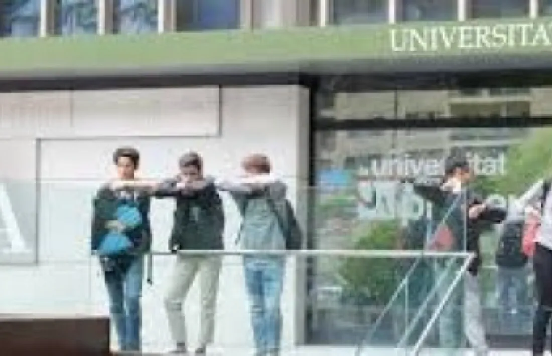 La universitat participa a la fira que enguany ha de transformar-se en virtual.