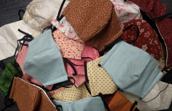 150691_slider_150161_mascaretes