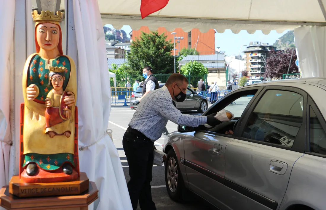 Sant Julià de Lòria reinventa la diada de Canòlich en el primer acte popular que celebra el país després de l'emergència sanitària